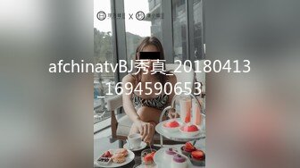 十月最新大神偷拍美女裙底风光RKQ系列商超 主题cos游乐园时尚美女