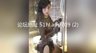 端庄优雅小娇妻『G』外人眼中的女神私下就是一只欠操的小母狗，魔鬼身材超紧小嫩逼 顶宫灌精 (2)