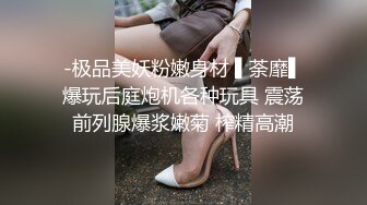 【2022新年傾情奉獻】縣城小劇院夜場大尺度精彩情色演出 舞女一絲不掛跳艷舞、鋼管舞、現場沐浴、自摸、帶酒的啤酒自慰等等 現場火爆 1080P高清無水原版