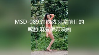 眼镜极品美女小姐姐！骑脸吃吊深喉口活很棒！无毛肥唇粉穴，搞的湿哒哒好想被操，掐着脖子一顿输出