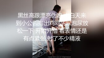 [MP4/1.46G]【无水印精选】极品眼镜反差婊淫荡人妻的绿帽老公找了两个单身猛男草媳妇自己在一旁拍摄