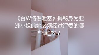 江苏海王、拥有两个女朋友的人生，生活日常，女一要穿内衣去夜店上班啦，女二躺床上玩手机！