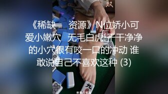 【新片速遞】&nbsp;&nbsp;大佬❤️Ts-kiwi-❤️：喜欢舔足的小妖精，淫荡下流，操夫妻，妻子前面吃着老公的鸡巴，后面被人妖插，爽淫叫，21V合集！[562M/53:25]